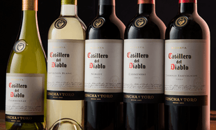 Win Celebrate Christmas in Style With A Luxury Christmas Hamper & 2 Bottles Of Wine Thanks To Casillero del Diablo